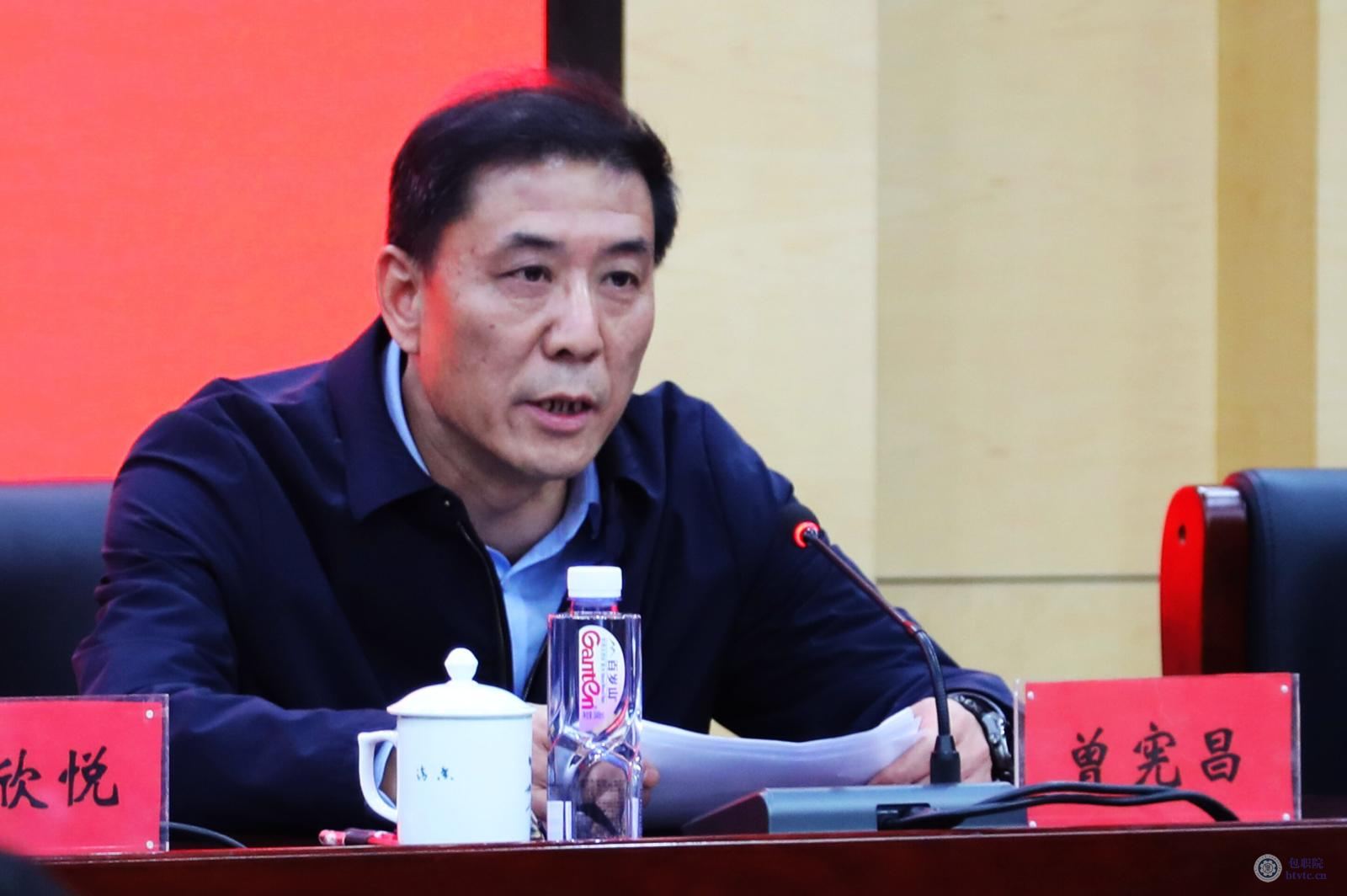曾书记1_proc.jpg 曾书记1_proc.jpg